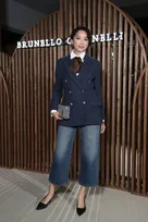 杏、デニム×エレガント小物で登場「ギャップが素敵」　ブルネロ クチネリ来日記念レセプション