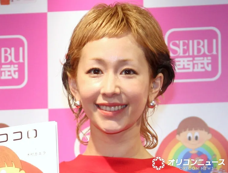 “編み物にハマる”木村カエラ、新作は手編みのニット帽　「ミャクミャク配色ぅ」「めちゃ可愛い」「器用だしセンスの塊」と反響続々