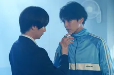 『コーチ』第2話、刑事・犬飼貴丈VS容疑者・渡邊圭祐に反響「ビルドとウォズ」「仮面ライダー対決しとる」【ネタバレあり】