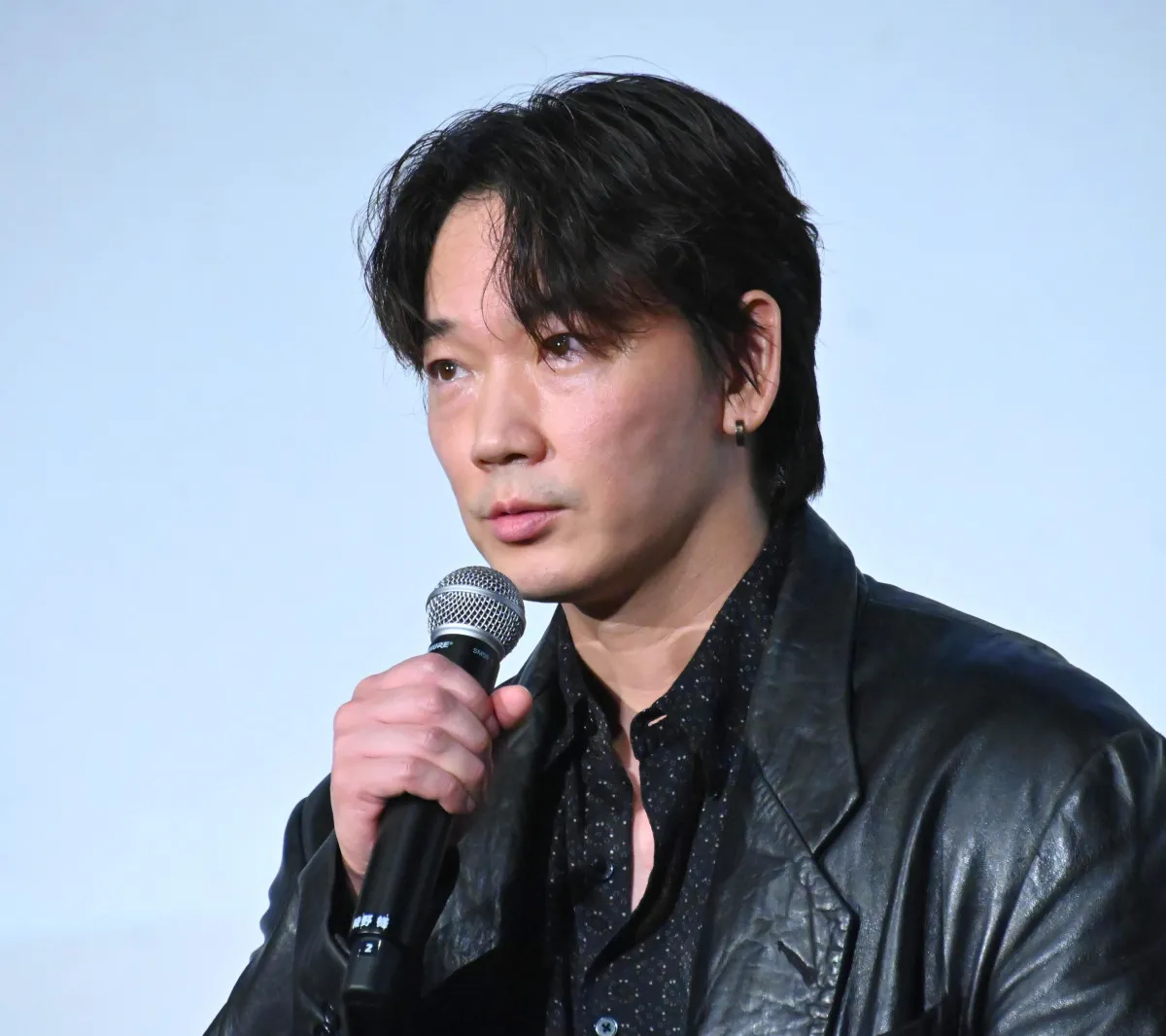 綾野剛、汗の“質”も変幻自在 意識して汗を変化させる芝居に共演者驚がく「ここまで操れる役者がこの世にいるのか」