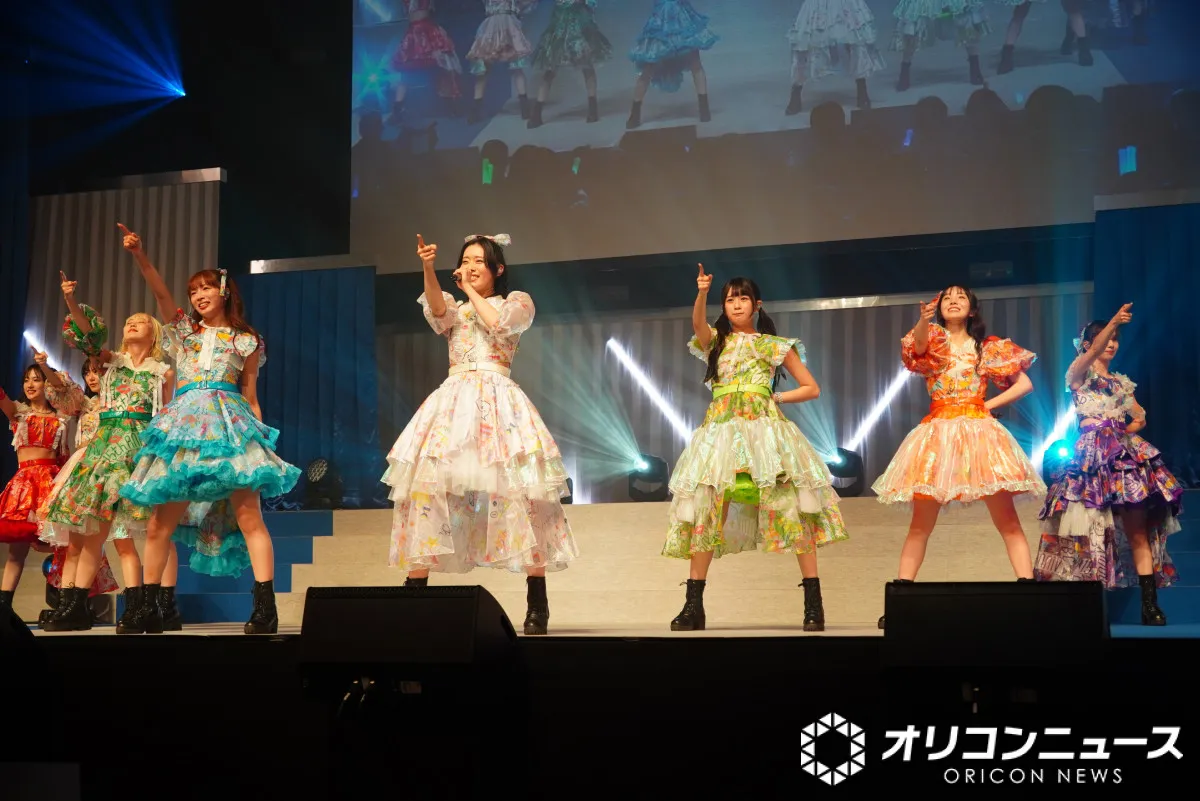 私立恵比寿中学、BUDDiiSらが次世代のスターにライブでエール 北川景子らスターダスト所属32人集結