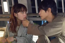 神尾楓珠、葵わかなに“顎クイ”　「あなたはきっと涙する」予告…日10ドラマ『すべ恋』今夜第3話