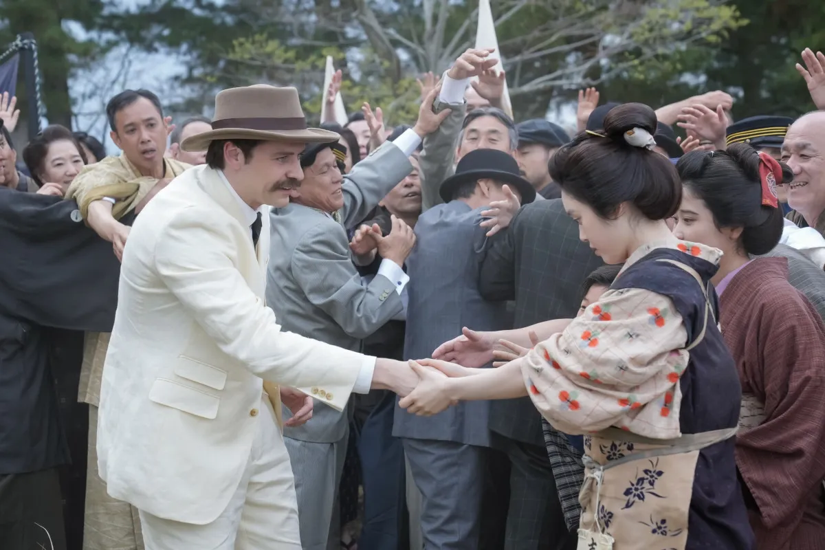 『ばけばけ』第22回 ヘブンが松江上陸 観衆は大興奮【ネタバレあり】