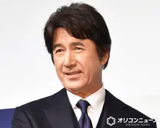 草刈正雄、次女・草刈麻有&6歳孫がアップルパイを手作りする姿が話題「草刈家の遺伝子が最強」「姉妹みたいに可愛い」