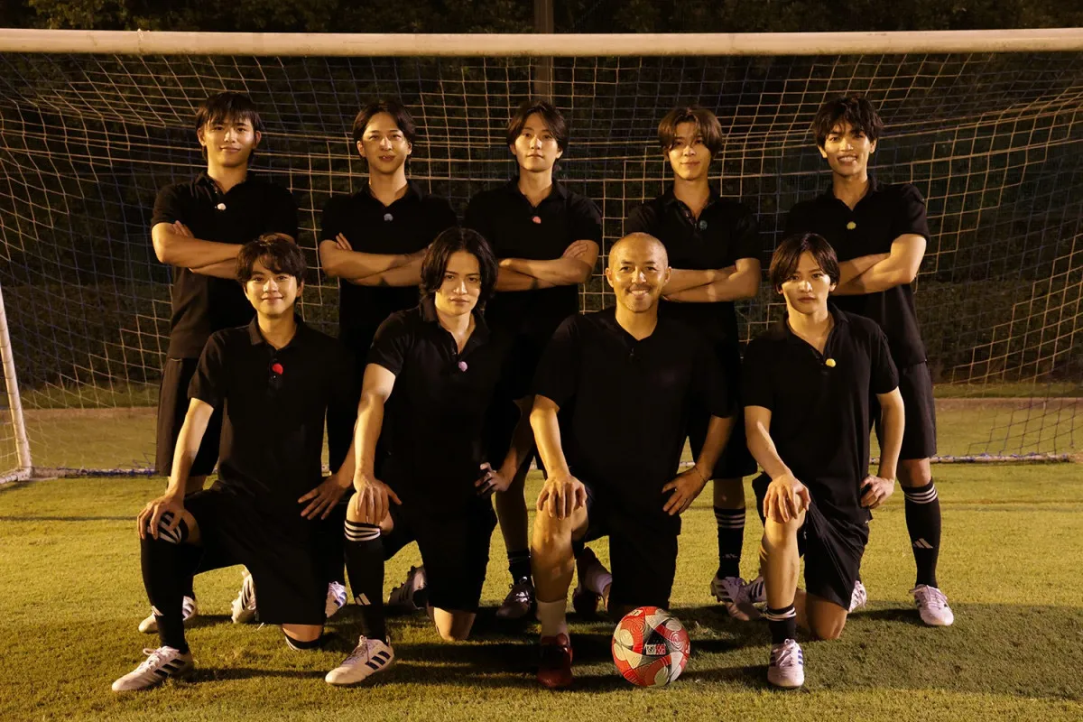 timelesz、レジェンド・小野伸二からの“エンジェルパス”で8人連続ゴールに挑戦 「俺たちが受けていいの!?」