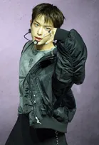 “千年ドル”&TEAM・HARUA、K-POP市場の違い語る 現地メディアもときめく愛きょうも