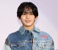 なにわ男子・長尾謙杜「ただいまです」大阪凱旋 梅田駅前でファンサ
