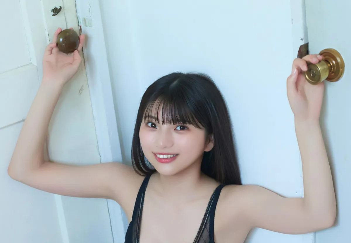 身長148cmの道産子美ボディ・姫野ひな、約2年半ぶり『週プレ』で見せるキュートなグラビア「初めてニラ饅頭食べました」
