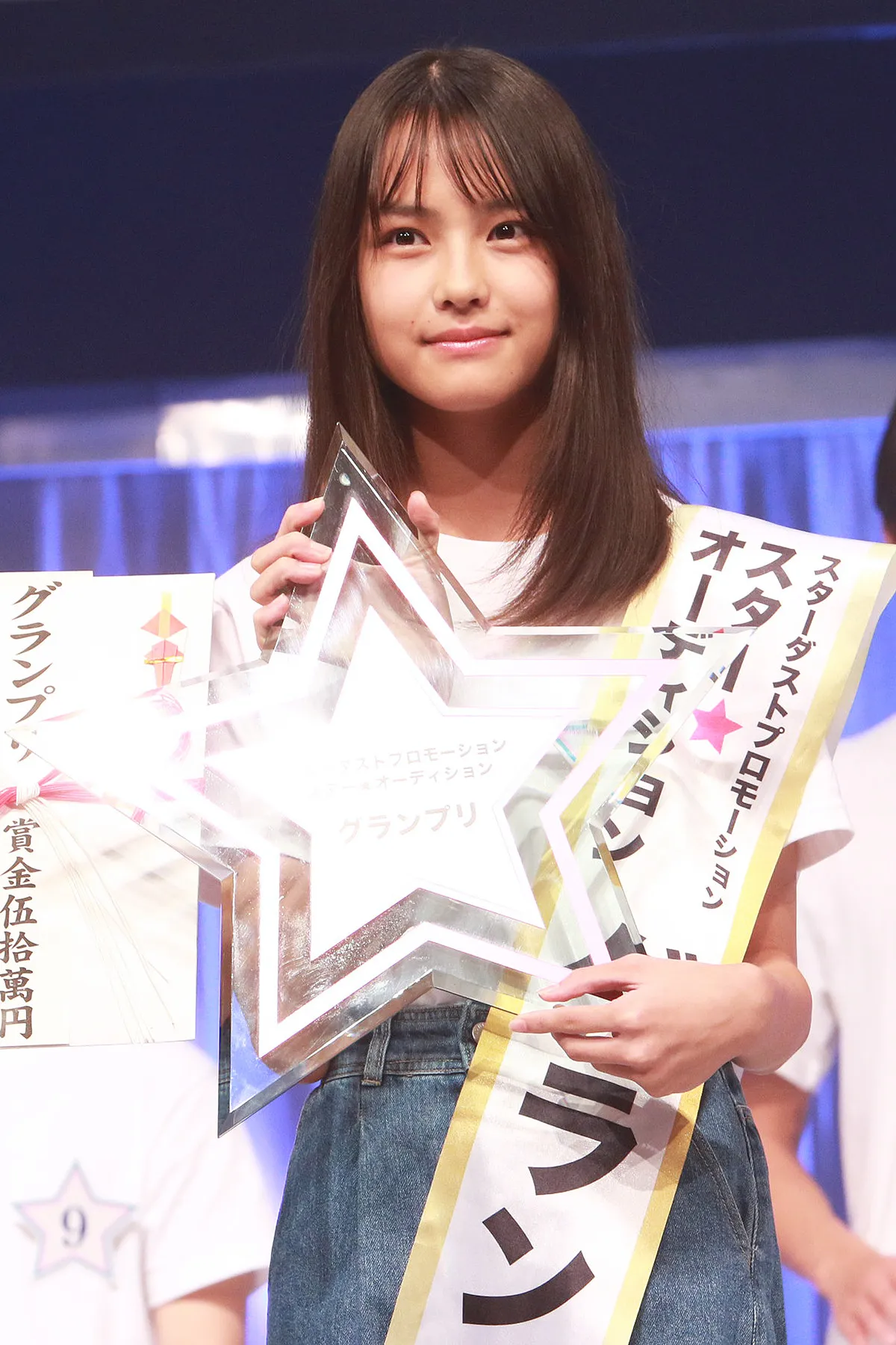 スターダストが14歳の美少女俳優の原石を発掘　『第4回スター☆オーディション』グランプリは沖縄出身の岩瀬夕由さん「新しい自分を見つけたい」