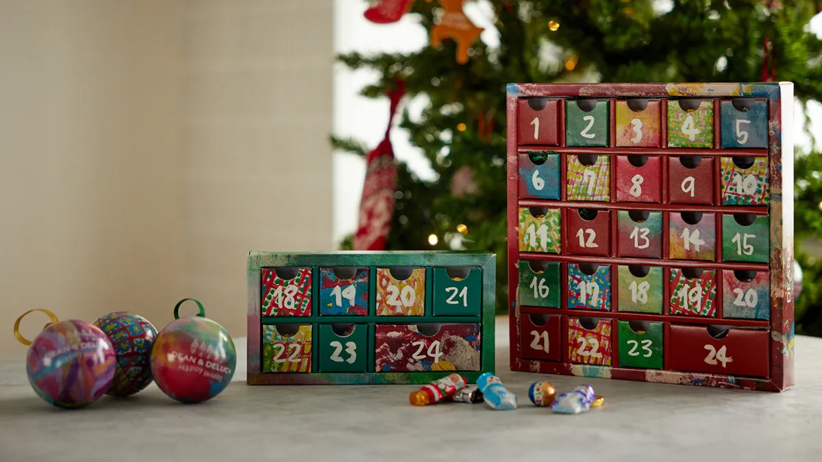 聖夜までを彩る DEAN & DELUCAが贈るアドベントカレンダーやリース、“待つ時間を楽しむ”ホリデーアイテム
