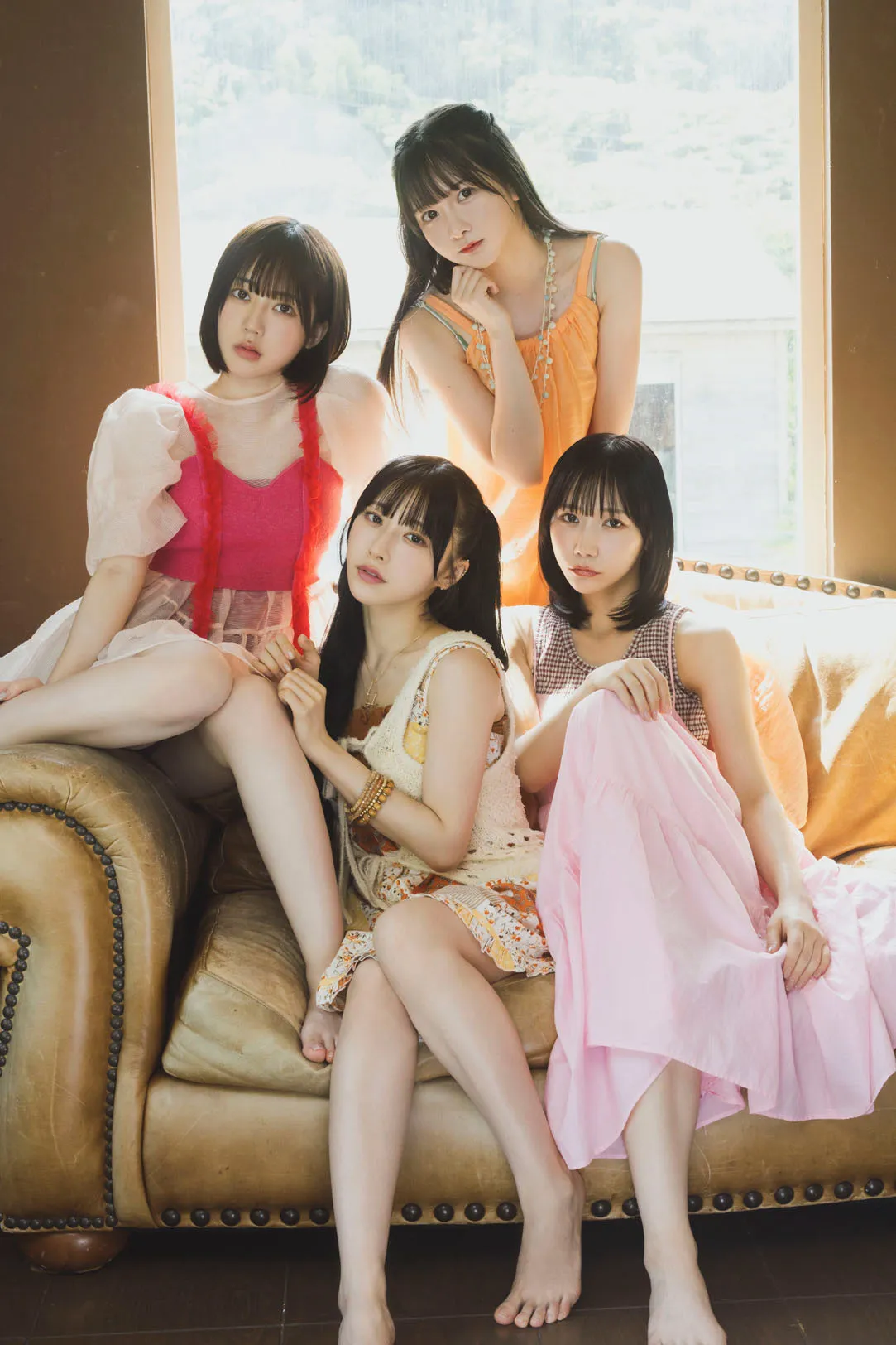 在しない架空アイドルの写真集がAmazon本総合ランキング1位　第四境界とワニブックスによる日常侵蝕型ゲーム最新作『ノンレゾン 1st写真集〈QUINTET〉』発表