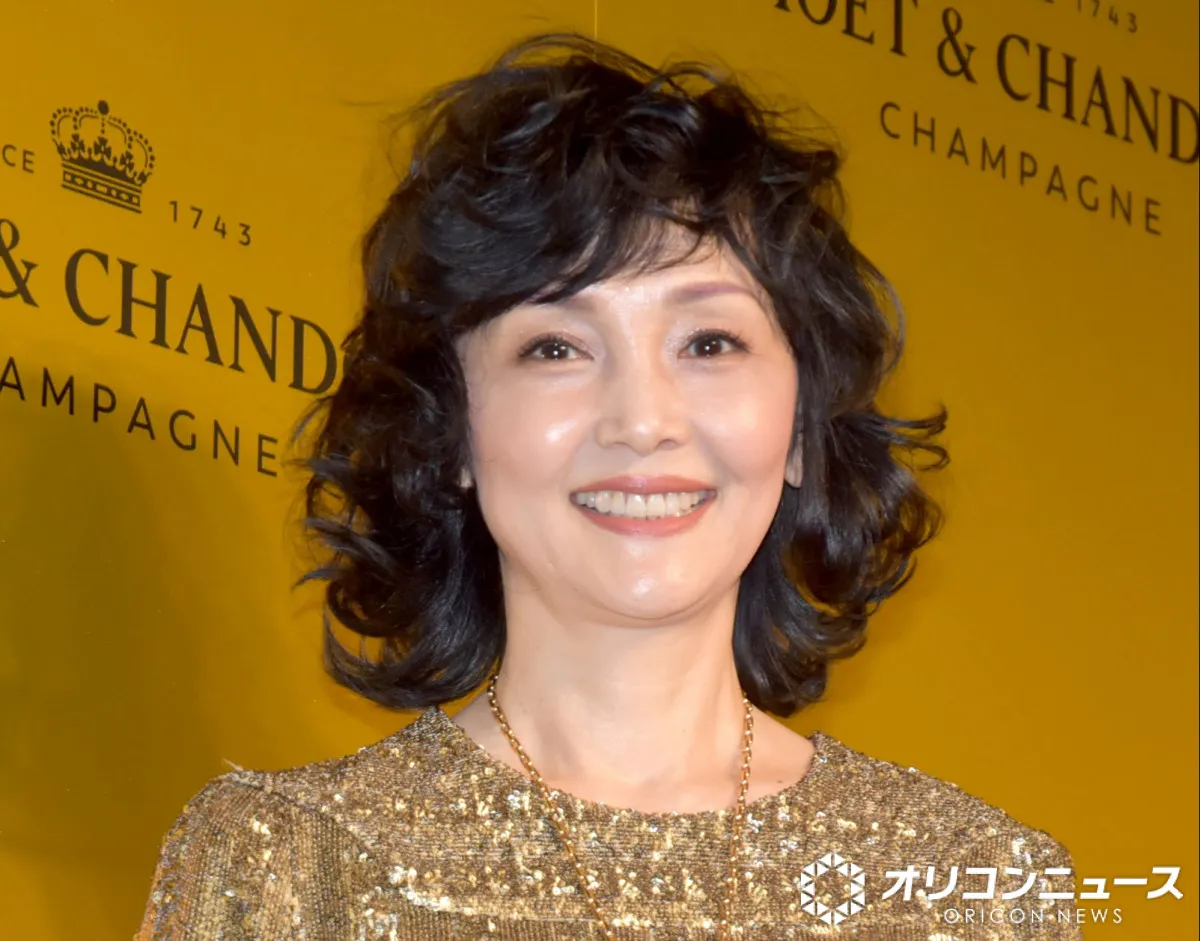 南果歩、来日したEXO・レイとの2ショットに反響「カッコ良すぎた」「会えるだけでも貴重なのに」 舞台裏トークを明かす