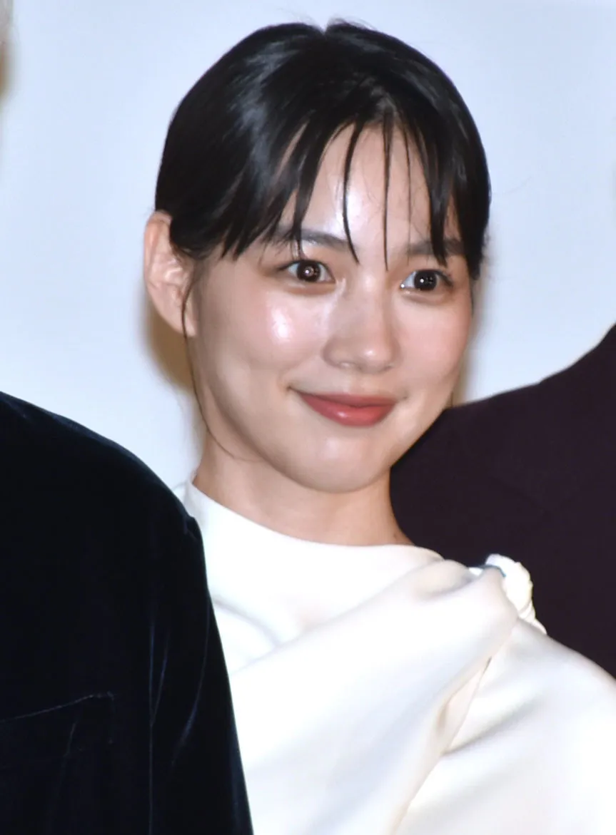 のん、素直すぎるトークに赤面 “てっぺん”の向こうに待つのは「お布団」