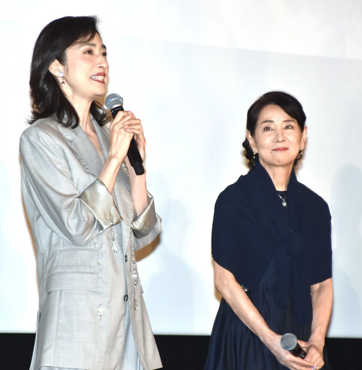 天海祐希、俳優業への思い「毎作、自分の才能のなさにぶつかる」 吉永小百合も同意見