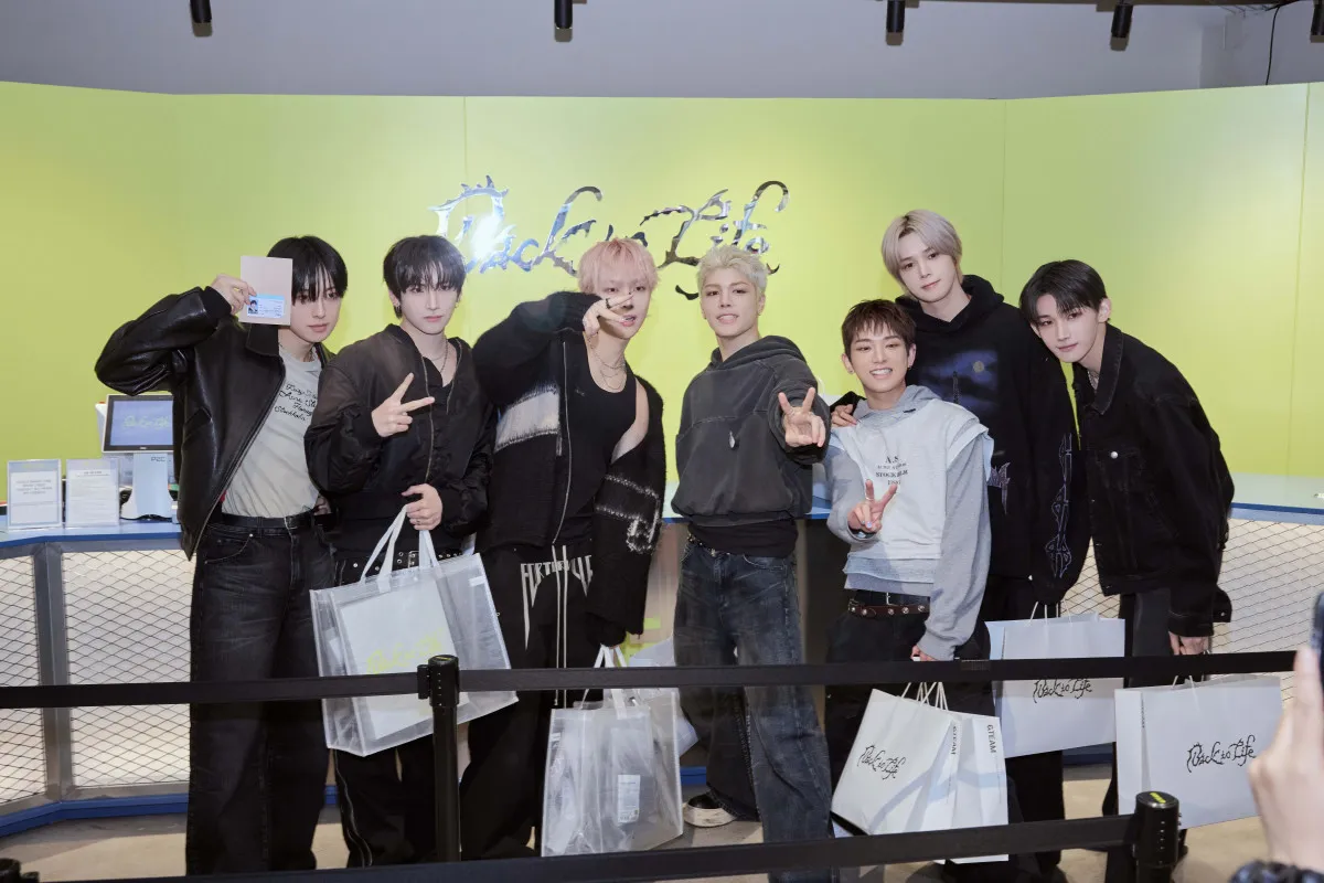 &TEAM、韓国で初のポップストアを開催 メンバーも訪問