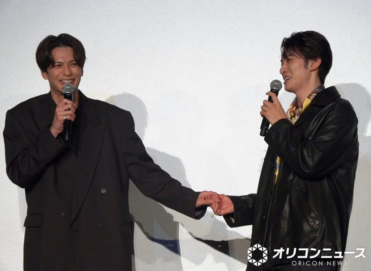 向井康二、森崎ウィンに突然手つなぎ ナチュラルモテ仕草で動揺させる「急にドキドキさせるの止めて」