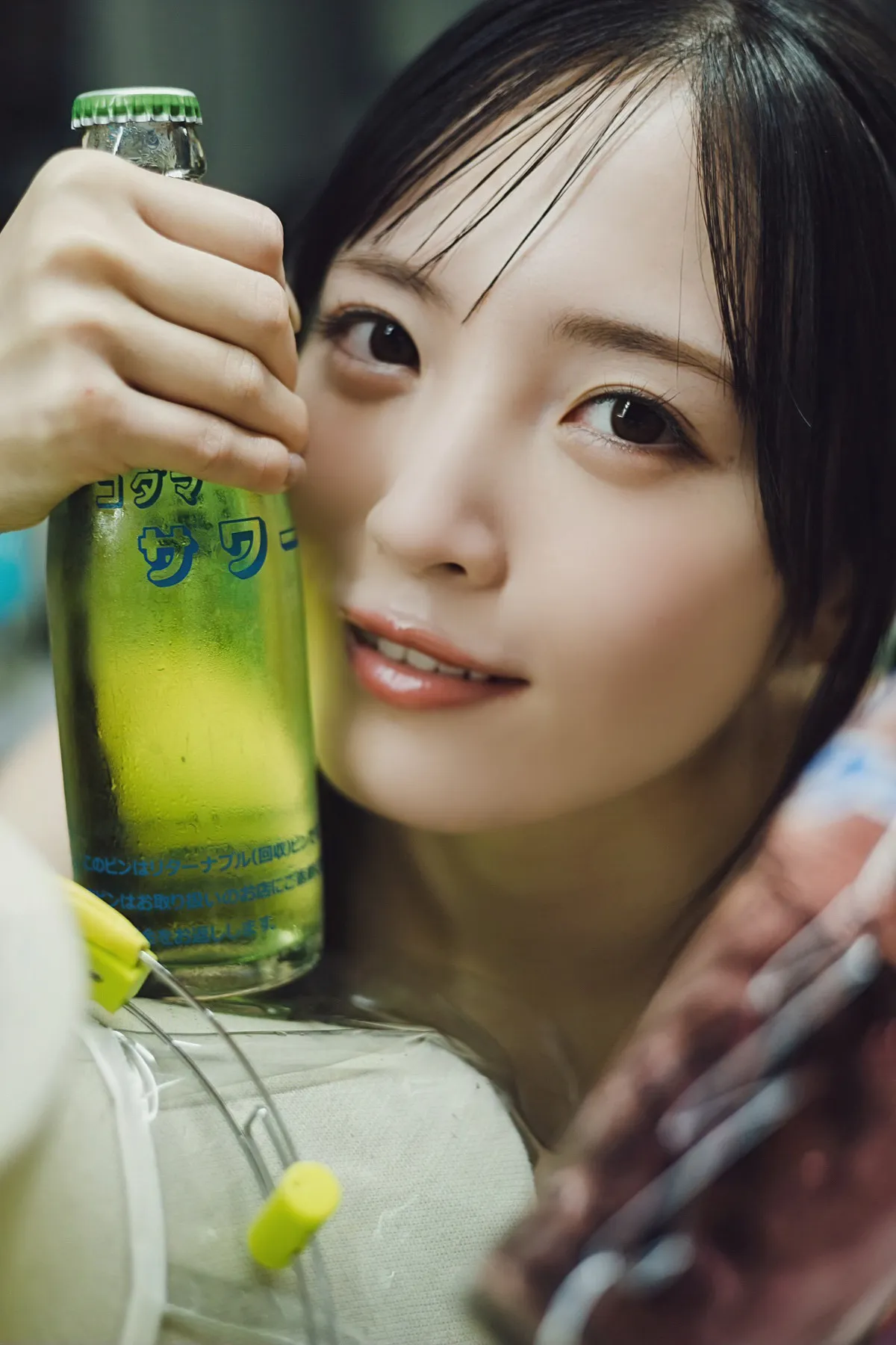 アイドルグループ「#よーよーよー」由良ゆら、『PARADE』でスレンダーな美ボディ披露「初めて降りた高円寺の街で撮影しました」