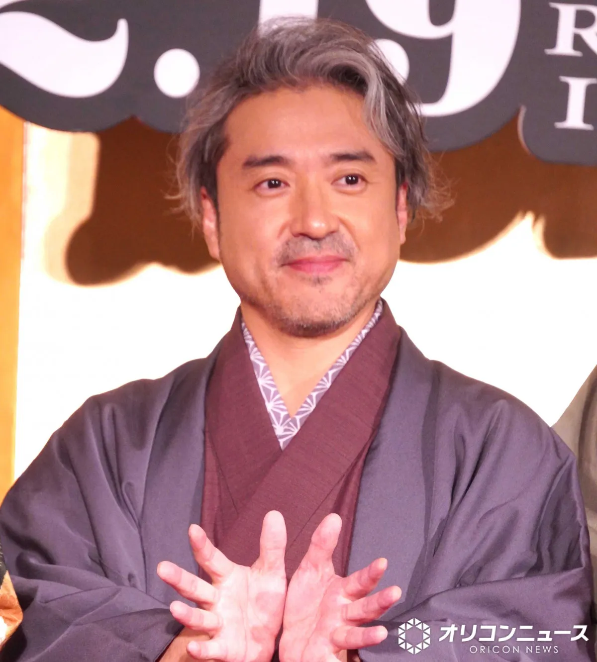 ムロツヨシ、『勇者ヨシヒコ』に続く義務教育作が誕生？　佐藤二朗からのツッコミに大騒ぎ「暴力です！」