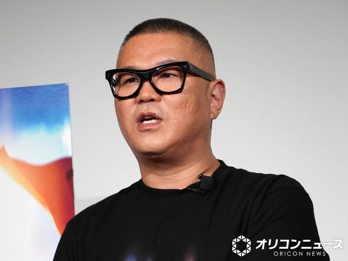 “アメコミ大好き芸人”シソンヌ・長谷川忍、300体のフィギュア所有　「奥さんに隠しているのも…」