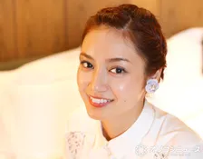 平愛梨、息子4人＆夫・長友佑都との“顔出し”家族6ショットに反響「みんなが可愛い」　結婚前エピソードを告白