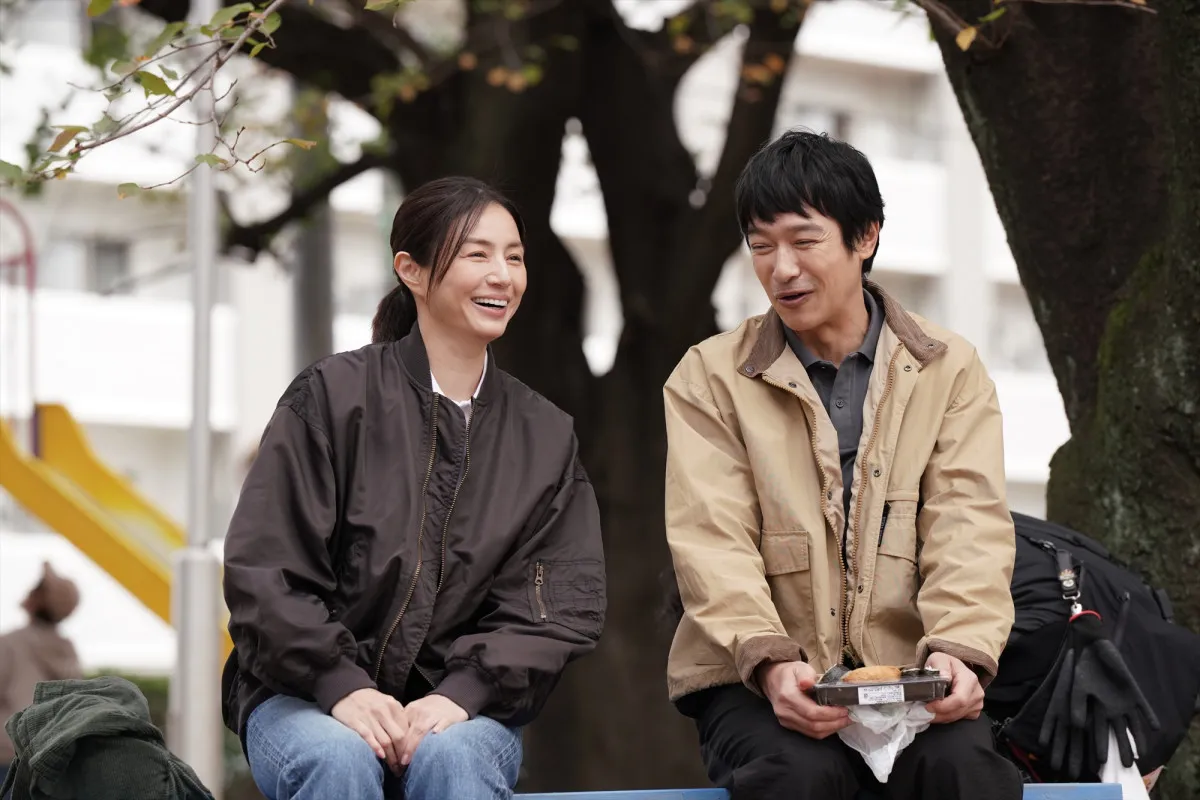 堺雅人主演『平場の月』星野源の主題歌が大人の恋を優しく照らすスペシャル・ロング・トレーラー