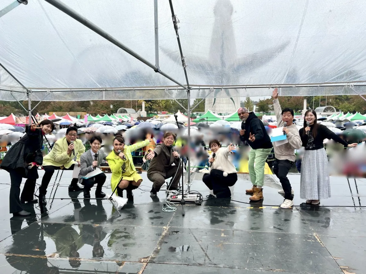雨の中、万博記念公園に長蛇の列…『ABCラジオまつり』1.4万人集客　人気パーソナリティー続々登場