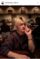 「彼氏感半端ない」M!LK佐野勇斗、「家族でご飯」自然体のプライベートショット　「インライ中に母親が作ってたスイートポテト」にも反響