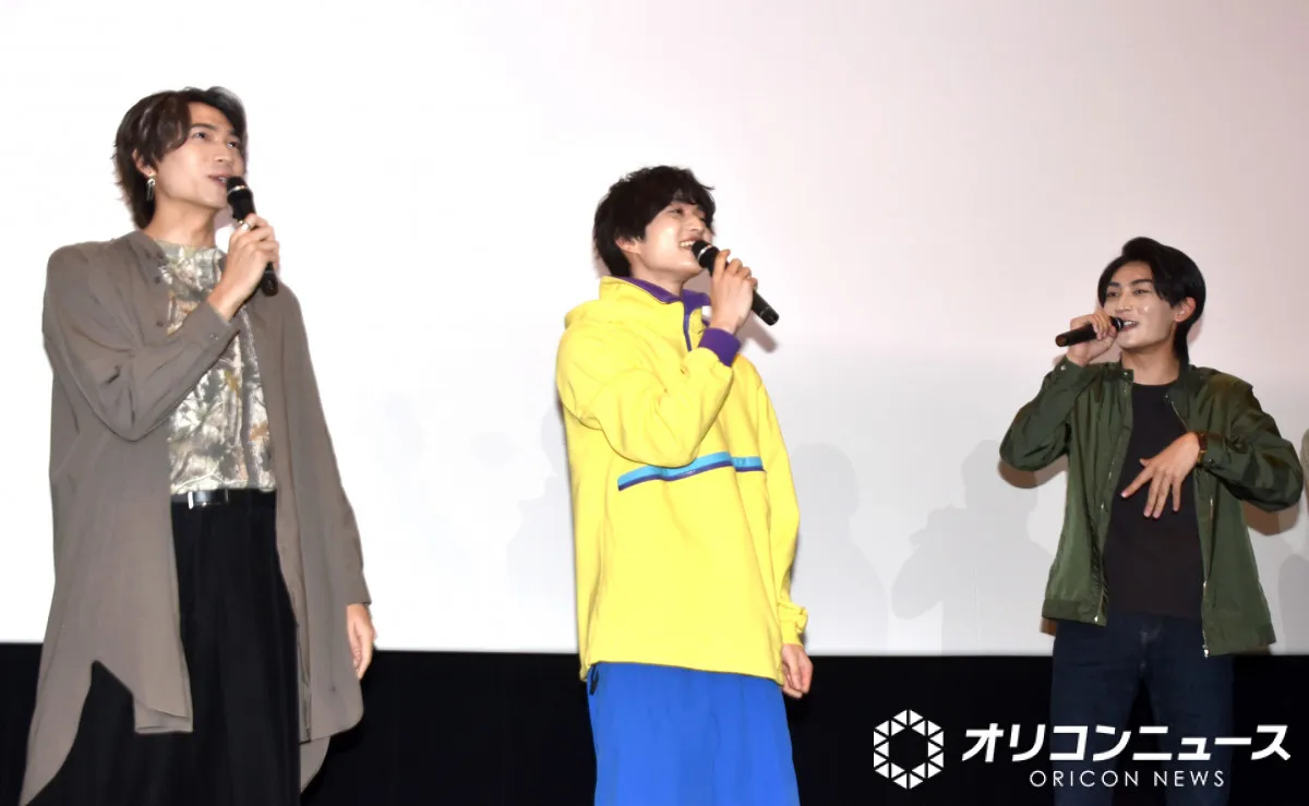 日野友輔、知念英和の靴下をパクる？　罪を数え合いに発展　庄司浩平が注意「楽屋でやって！」