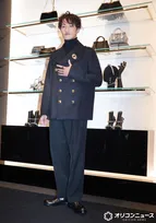 Snow Man岩本照、今年のクリスマスは「ファンのみなさんと最高なホリデー」　2025年は“祝福”続く1年に