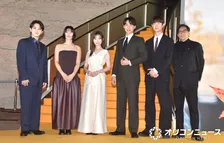 福士蒼汰・福原遥・宮沢氷魚・石井杏奈・宮近海斗、映画『楓』の豪華キャストがイエローカーペットに登場