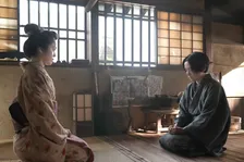 『ばけばけ』物乞いとなったタエの存在も知られてしまった　第35回場面カット