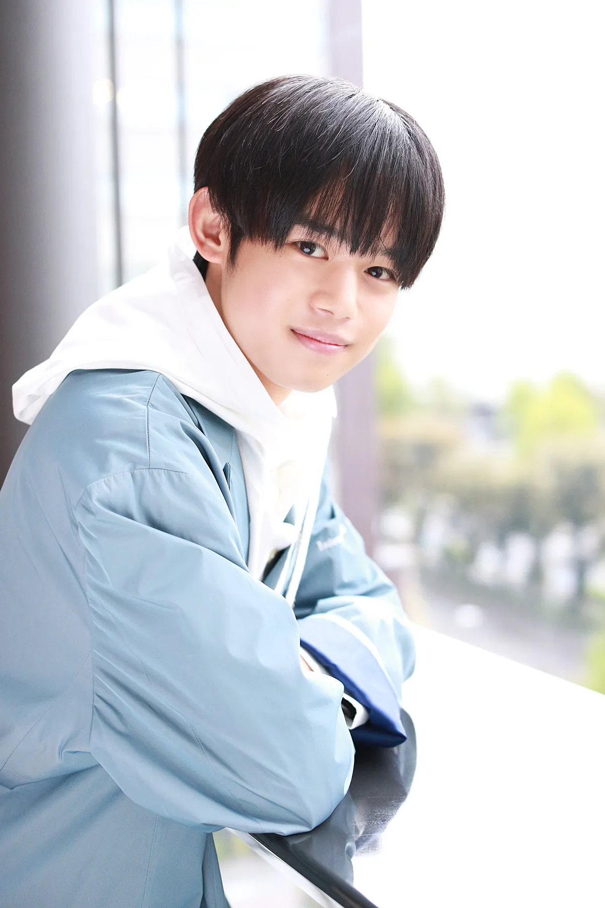 映画『君の顔では泣けない』高橋海人の高校生時代役の新星・武市尚士、男女入れ替わりの難役を演じ切る「俳優活動は絶対に体験できない人生を生きられる新鮮な場所」