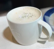 【きょうから】スタバ新作”スープチーノ”登場、トリュフ香る一杯に「絶対飲む」とSNSで反響
