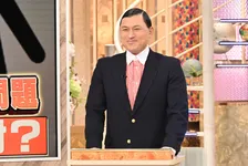 オードリー春日、“選択的夫婦別姓”を問う　賛成派と反対派に直撃インタビュー