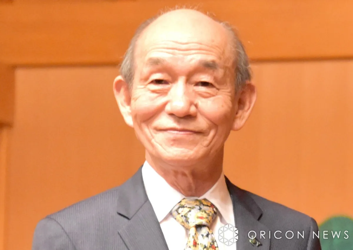 77歳・笹野高史、愛車『ポルシェ』の“ポツンと待つ姿”にうっとり　愛情あふれる投稿が話題