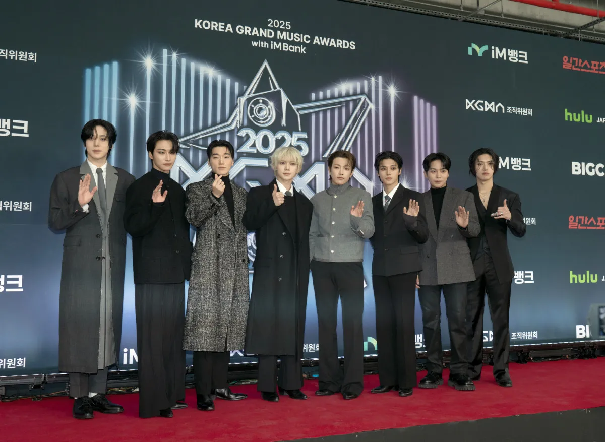 【KGMA】ATEEZ、大賞に輝く「必ず幸せにしてあげます」　ミンギが“ぴょんぴょん”喜びの舞