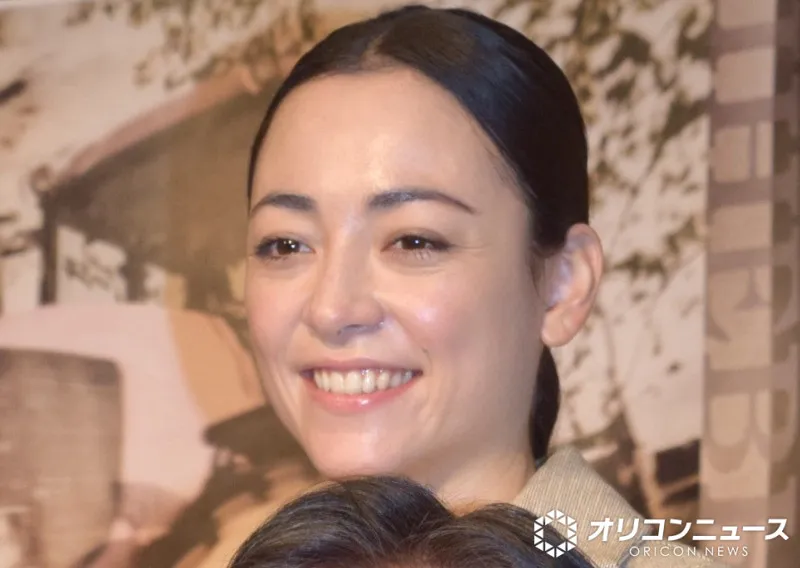 美波、第1子出産で母子ショット公開＆名前を明らかに　『バトル・ロワイアル』『有閑倶楽部』はじめ多数活躍