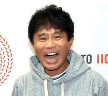 「ここで、浜ちゃんと松ちゃんが出会ったんですね」「泣けます」浜田雅功の母校にがい旋に反響　ヒロド歩美アナの姿も