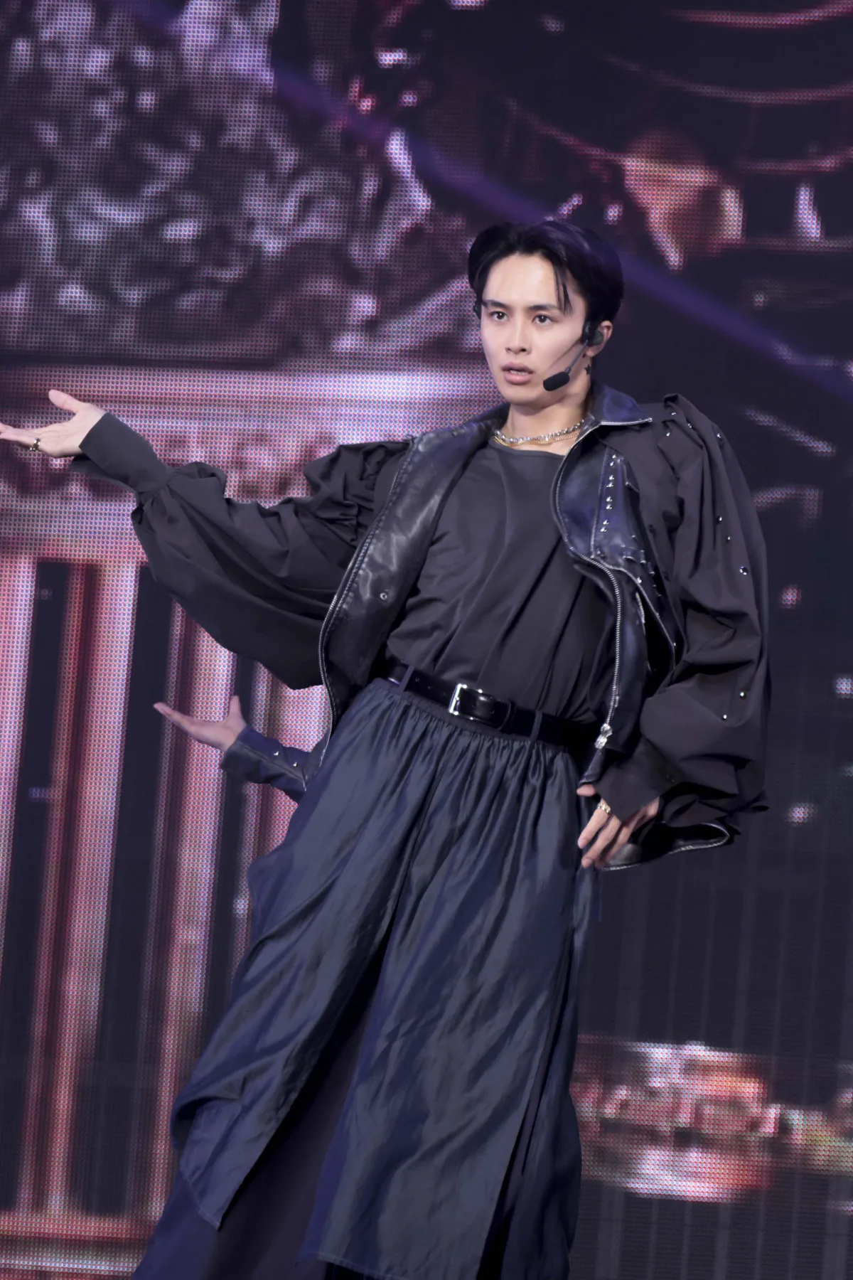 『超特急 The Movie RE:VE』、入場者特典第3弾発表　ソロカットの新場面写真も公開