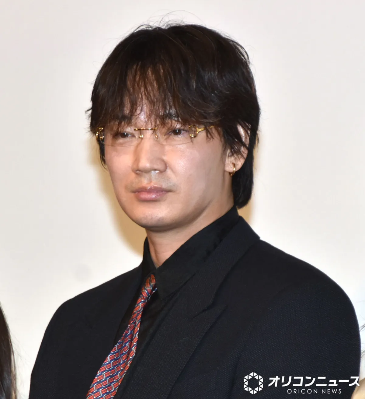 綾野剛、荒井監督から耳打ちで確認　とあるシーンの描写は「荒井さんでも、その思いを文体にするのは難しいかも」