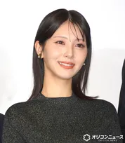 浜辺美波、監督からの“浮ついていない”評価にガッツポーズ　目黒蓮がツッコミ「すごく喜んでました」