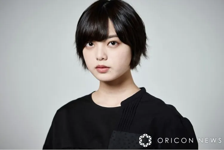 平手友梨奈、イメチェン新ビジュアルに驚き反響「タトゥーしてんの？」「素敵な海外の方みたい」