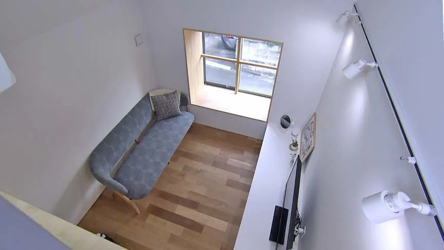 『渡辺篤史の建もの探訪』“幅2.7メートル×奥行14メートル”細長住宅の家に潜む工夫