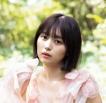 「2000万バズ」カットでグラビア界を席巻した元SKE48・北野瑠華、大自然のなかで磨き上げたボディを見せる2nd写真集