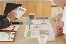 保険相談ショップで「保険以外に相談したいこと」TOP10を発表 ～保険相談ショップ利用実態データ