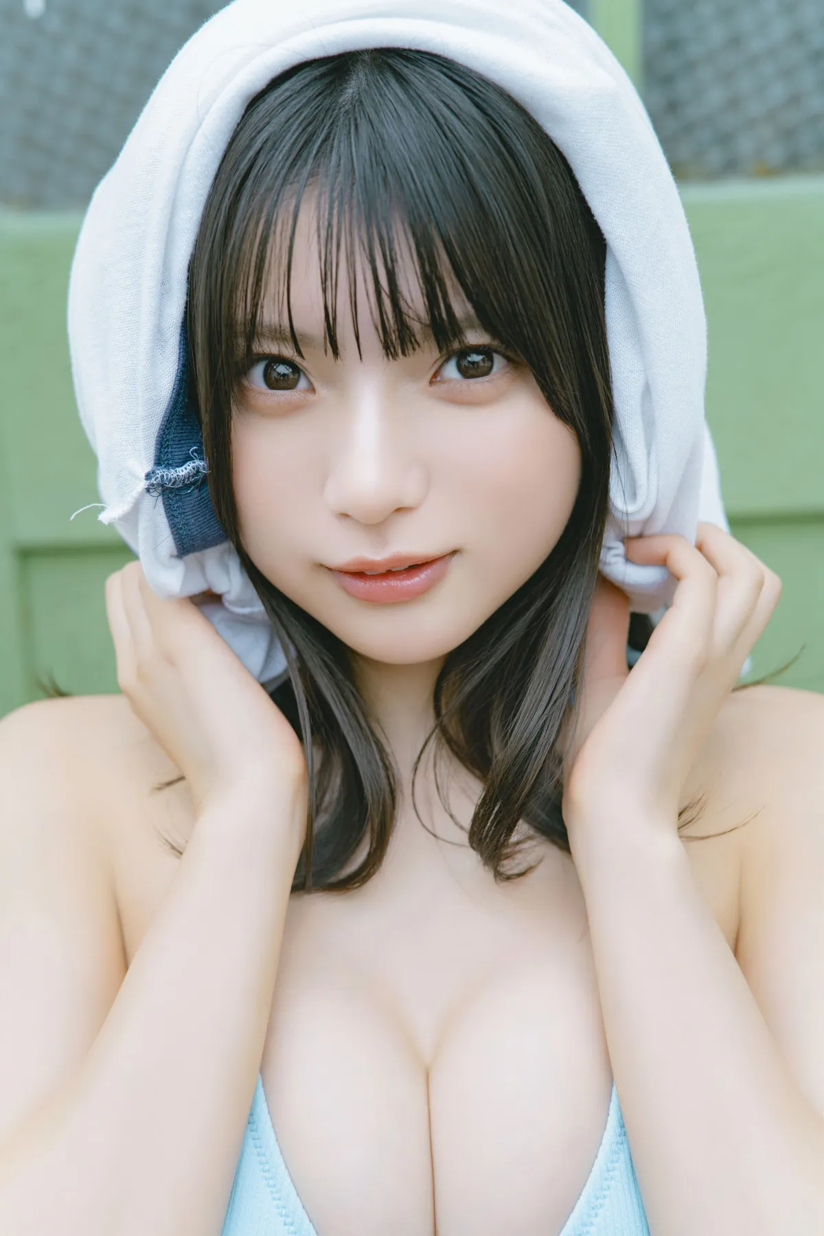 148センチ“トランジスタグラマー”姫野ひなの、破壊力抜群の美ボディ披露　『ヤングチャンピオン』でヨガウェアやレオタード姿に