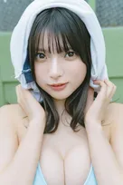 148センチ“トランジスタグラマー”姫野ひなの、破壊力抜群の美ボディ披露　『ヤングチャンピオン』でヨガウェアやレオタード姿に