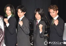 純烈の弟分グループに『トッキュウジャー』トカッチ＆『ジュウオウジャー』タスクが参加　個性豊かな4人組に