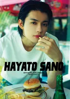 俳優・佐野勇斗、9作目のカレンダー発売決定 今作のテーマは【80年代のレトロアメリカン】