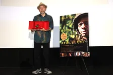 塚本晋也監督、ベネチア＆トロントから“凱旋”舞台あいさつ「若い人たちに戦場へ行ってほしくない」